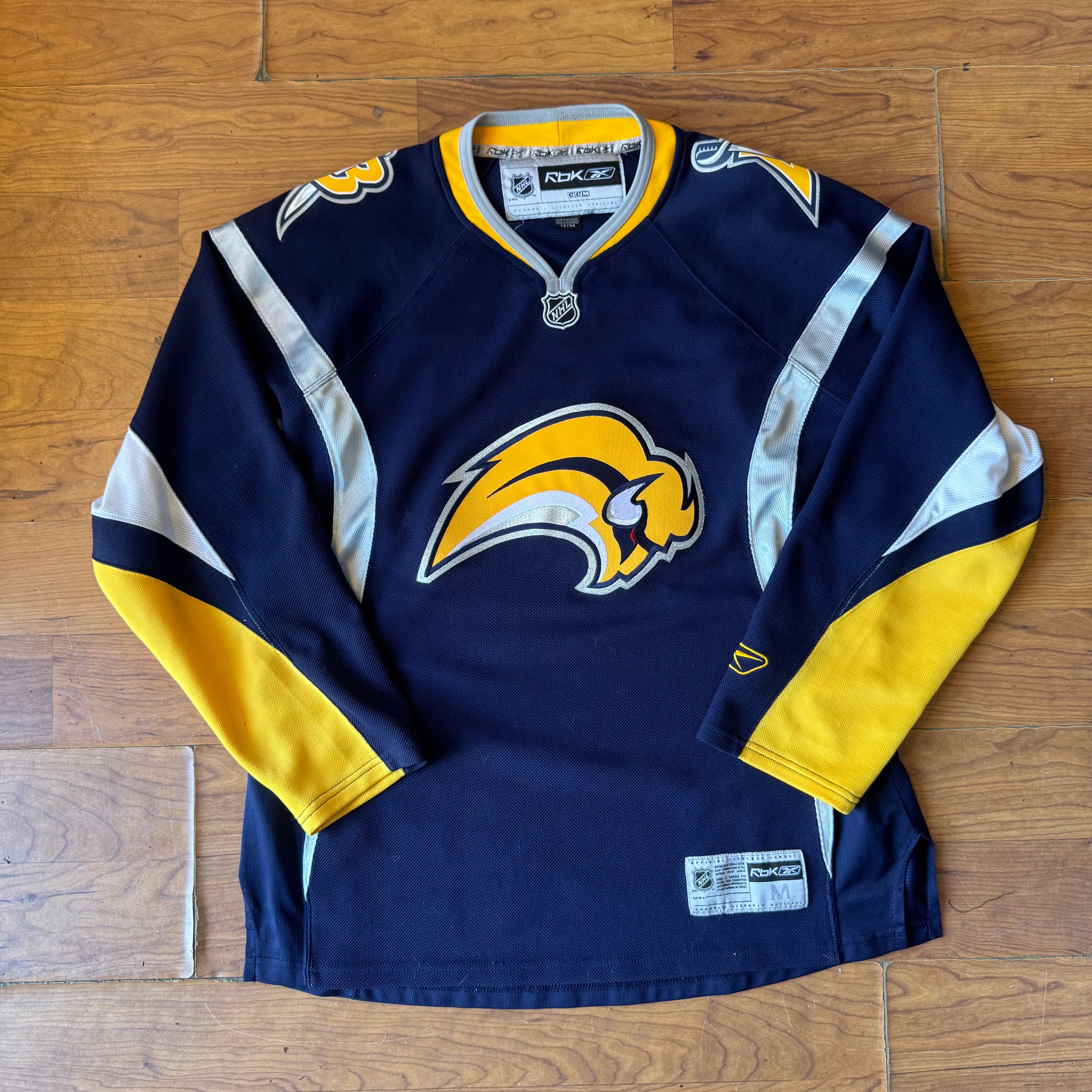 Vintage Buffalo Sabres Jersey - Navy